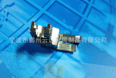 【厂家供应 缝纫机配件 缝纫机压脚 缝纫机家用高低压脚 YD413】价格,厂家,图片,服装机械配件,宁波市鄞州云达金属制品-