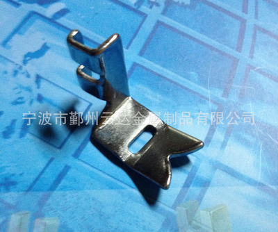 【厂家供应 缝纫机配件 缝纫机压脚 缝纫机压脚人字打褶(L) YD307】价格,厂家,图片,服装机械配件,宁波市鄞州云达金属制品-