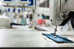 缝纫机 从工业革命到家庭手作的奇妙旅程